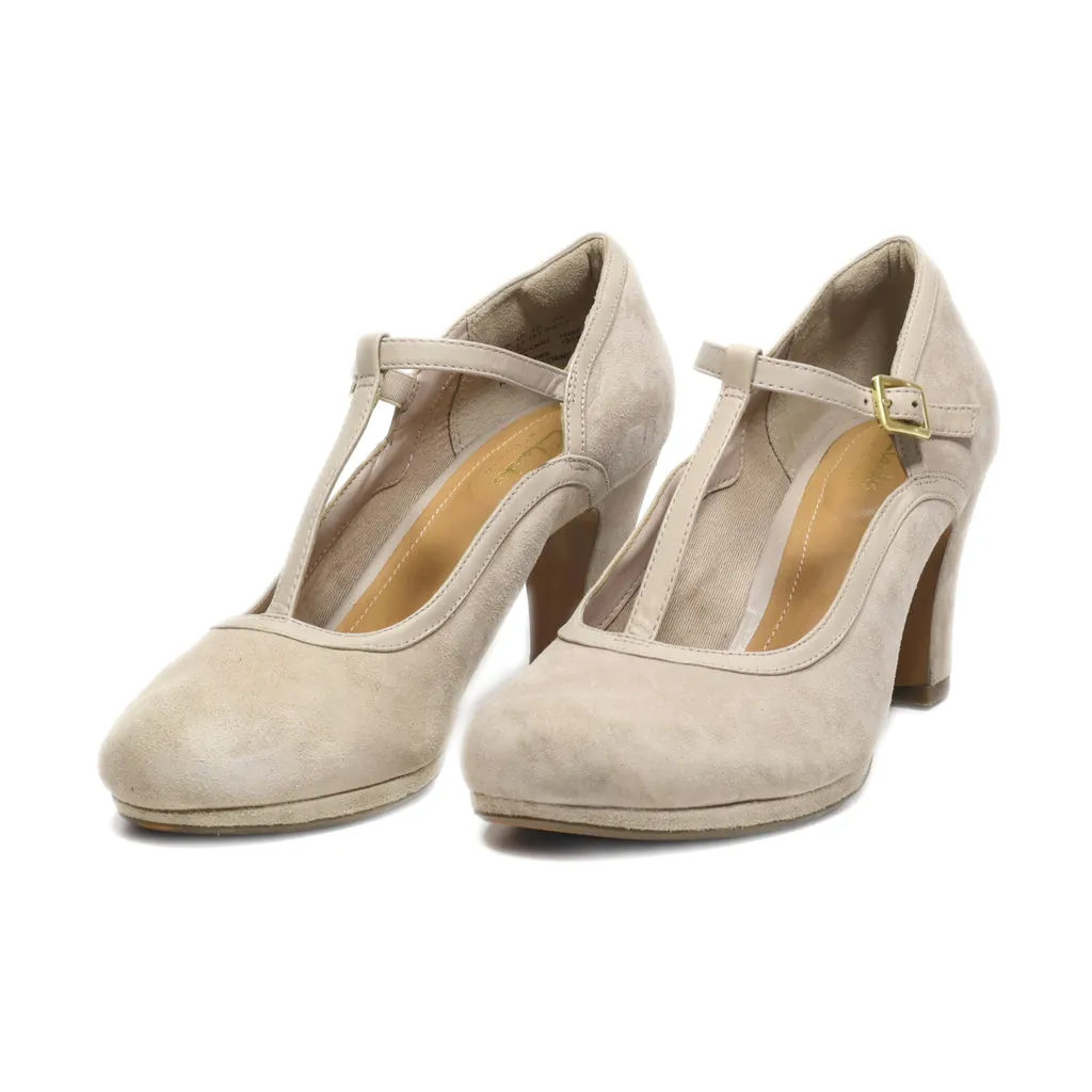 Clarks High-Heel Shoes Suede Beige Colour For Women