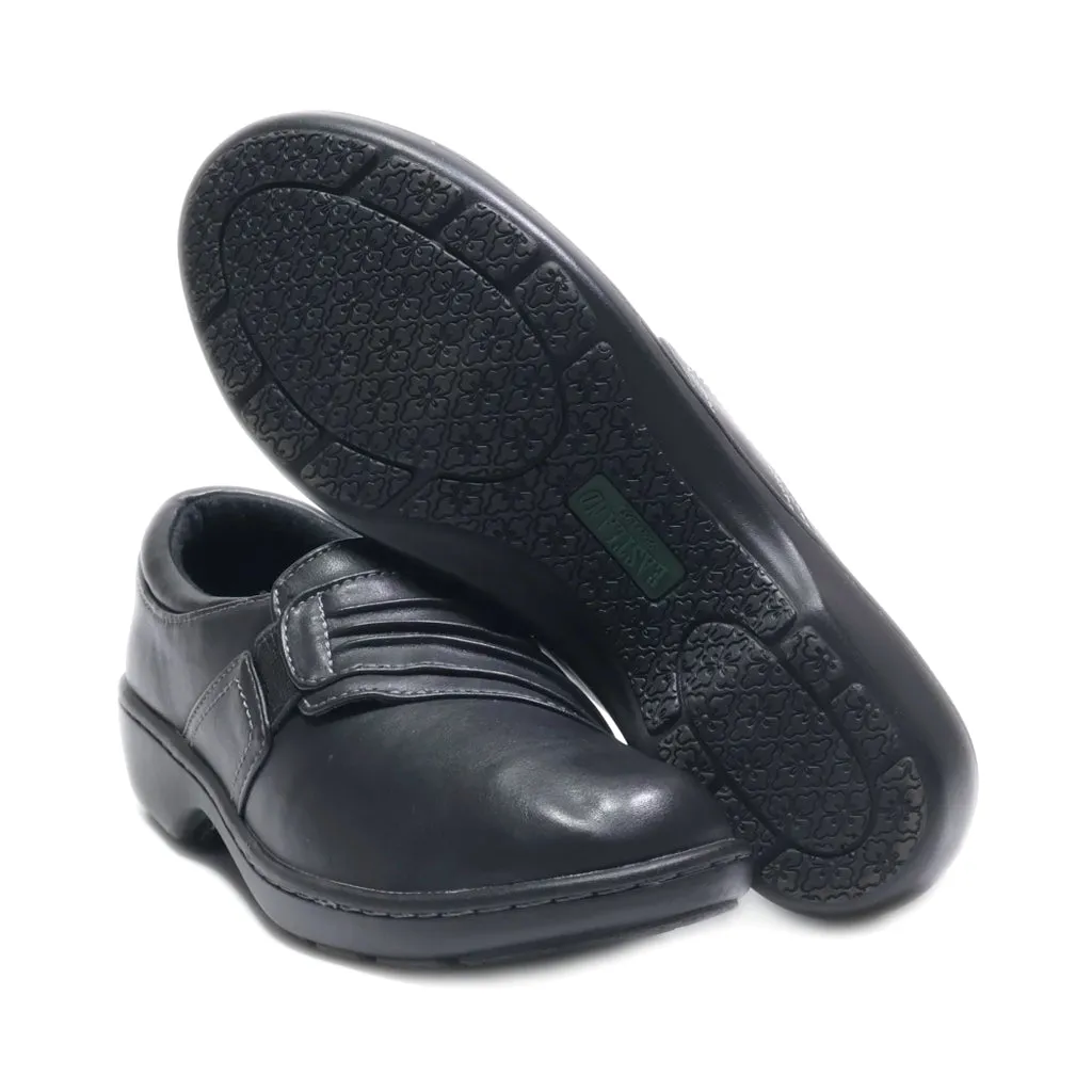 Eastland Flat Shoes Leather Black Colour For Women