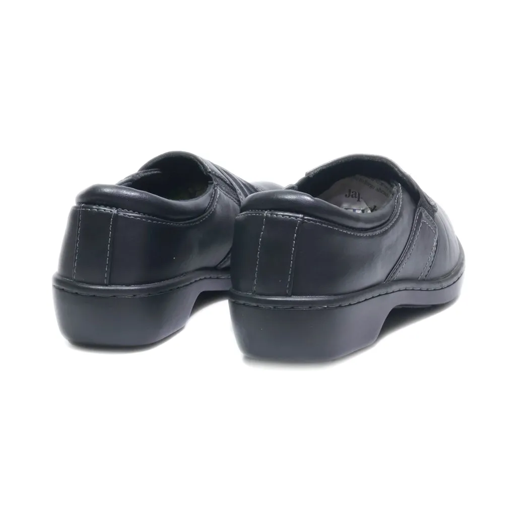 Eastland Flat Shoes Leather Black Colour For Women