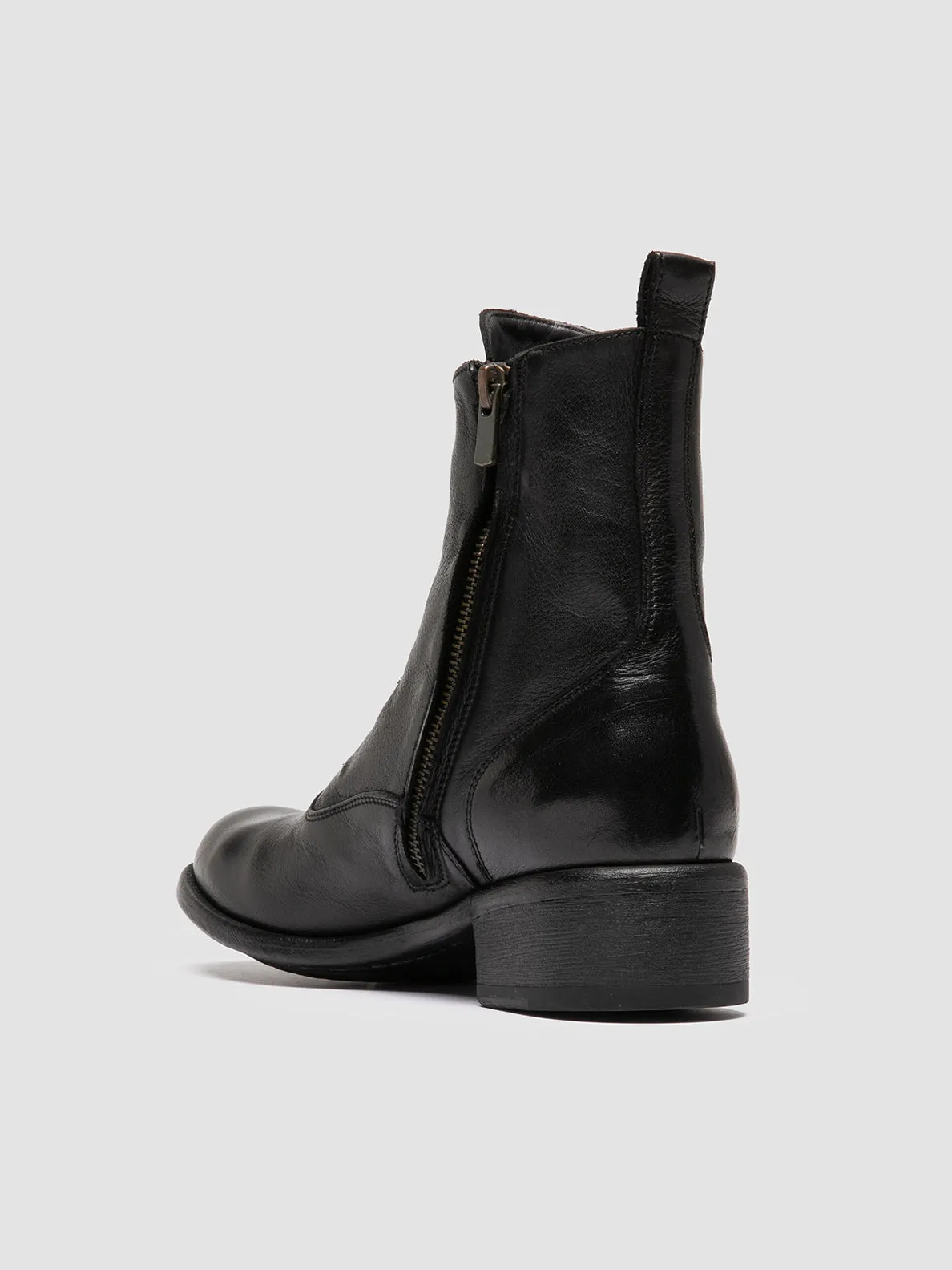 LIS 006 - Black Leather Zipped Boots